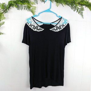 ♻️ Pleione Women's Black Top with Lace Detailing